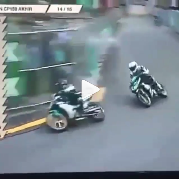 Video Pembalap Tabrak Pembatas Lintasan, Mohd Hafiz Meninggal di Malaysian Cub Prix