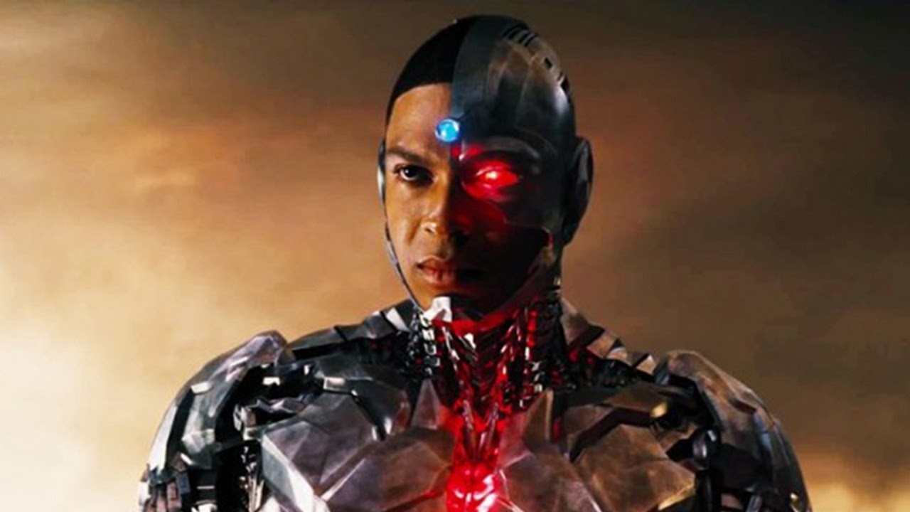 'Liga da Justiça': Ray Fisher fala sobre o comportamento de Geoff Johns durante as refilmagens