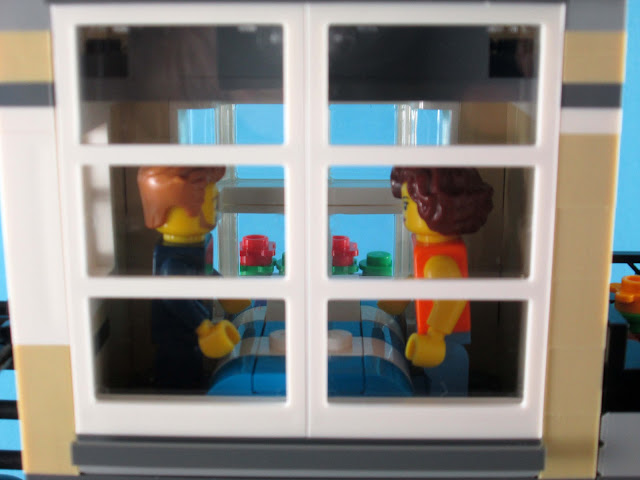 Set LEGO Creator 3in1 31065 Park Street Townhouse
