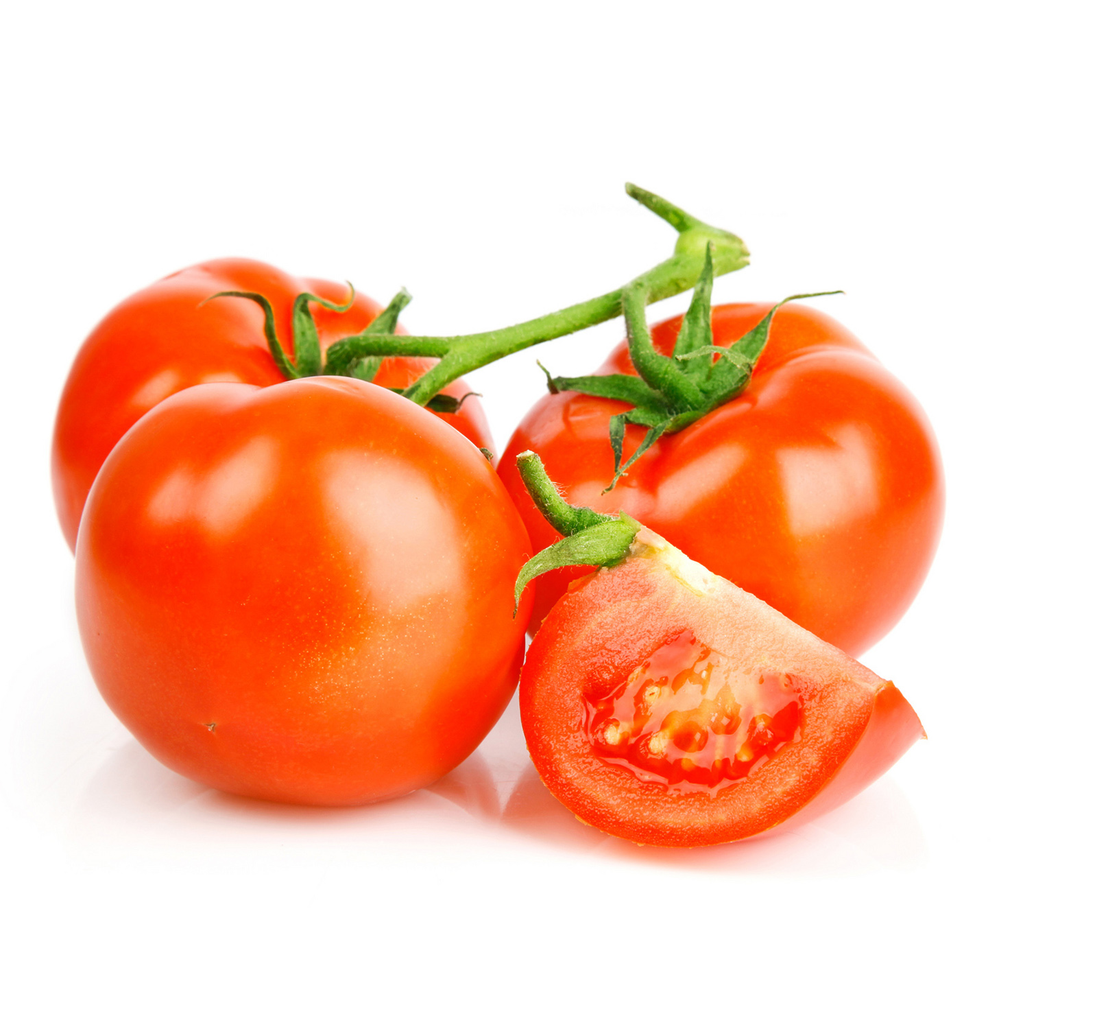 Fresh tomatoes isolated on white Khoirulpage