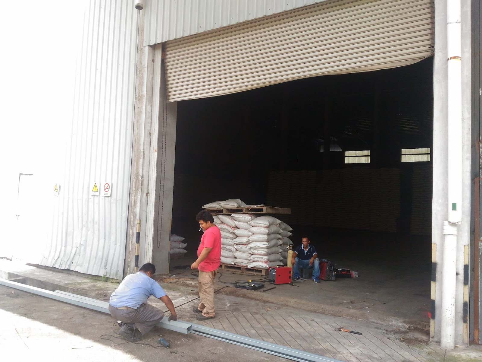 ROLLER SHUTTER JOHOR BAHRU, KUALA LUMPUR, SELANGOR AND MELAKA TGH