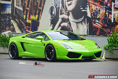 Green Lamborghini Gallardo LP560-4 with ADV5.2TS Wheels