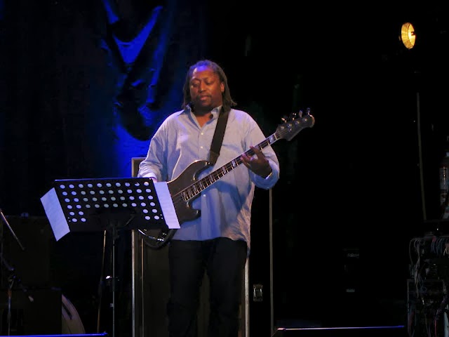 AFTERMATH: HAPPY BIRTHDAY Darryl Jones.! (11/12/1961)