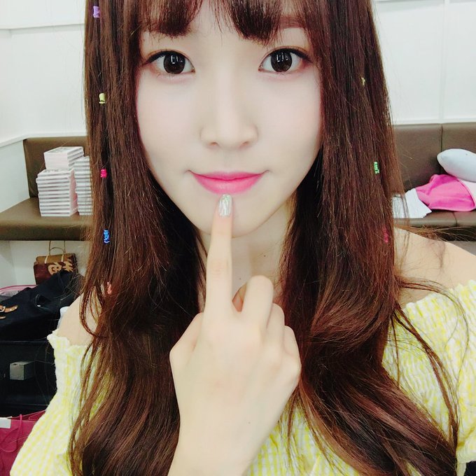 개인적으로 좋아하는 아이돌이 많은 97년생 아이돌