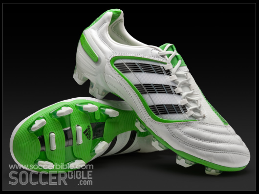 safa7mo nike y adidas: PREDATOR