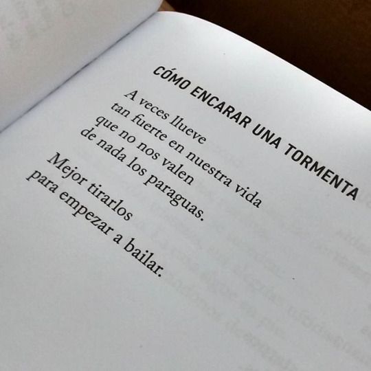 Un paraguas roto pdf Clearance