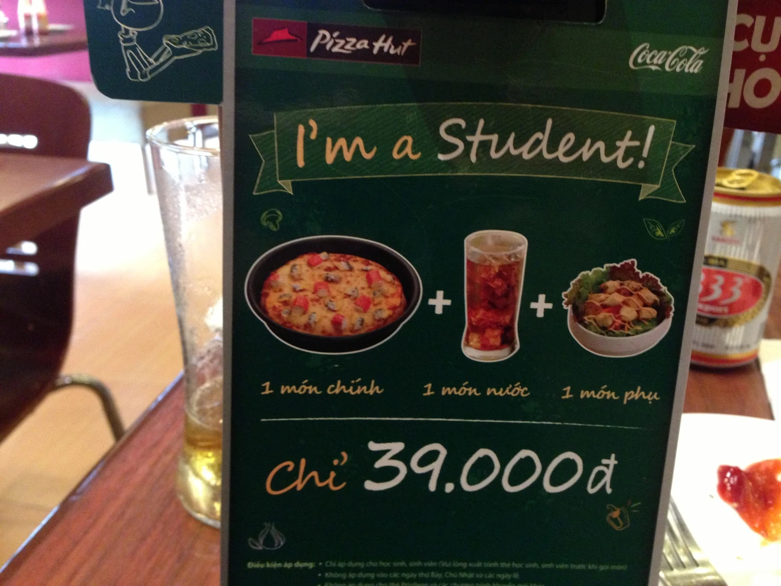 pizza-hut-ad-forstudents