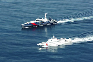 https://2.bp.blogspot.com/-rnLIL_vEt4A/WeMAMVEBZ0I/AAAAAAAA2M4/PWdCGesyzZkVfiX3Hy6B91haFu56jhFtgCLcBGAs/s400/australia-indonesia-carry-out-trilateral-maritime-patrol-1024x678.jpg