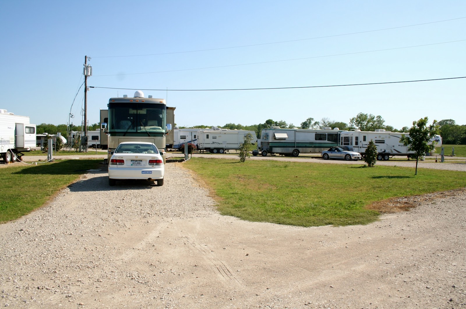 Joe, Diane, & Mallery's Big Adventure Modern Day Gypsies Plantation
