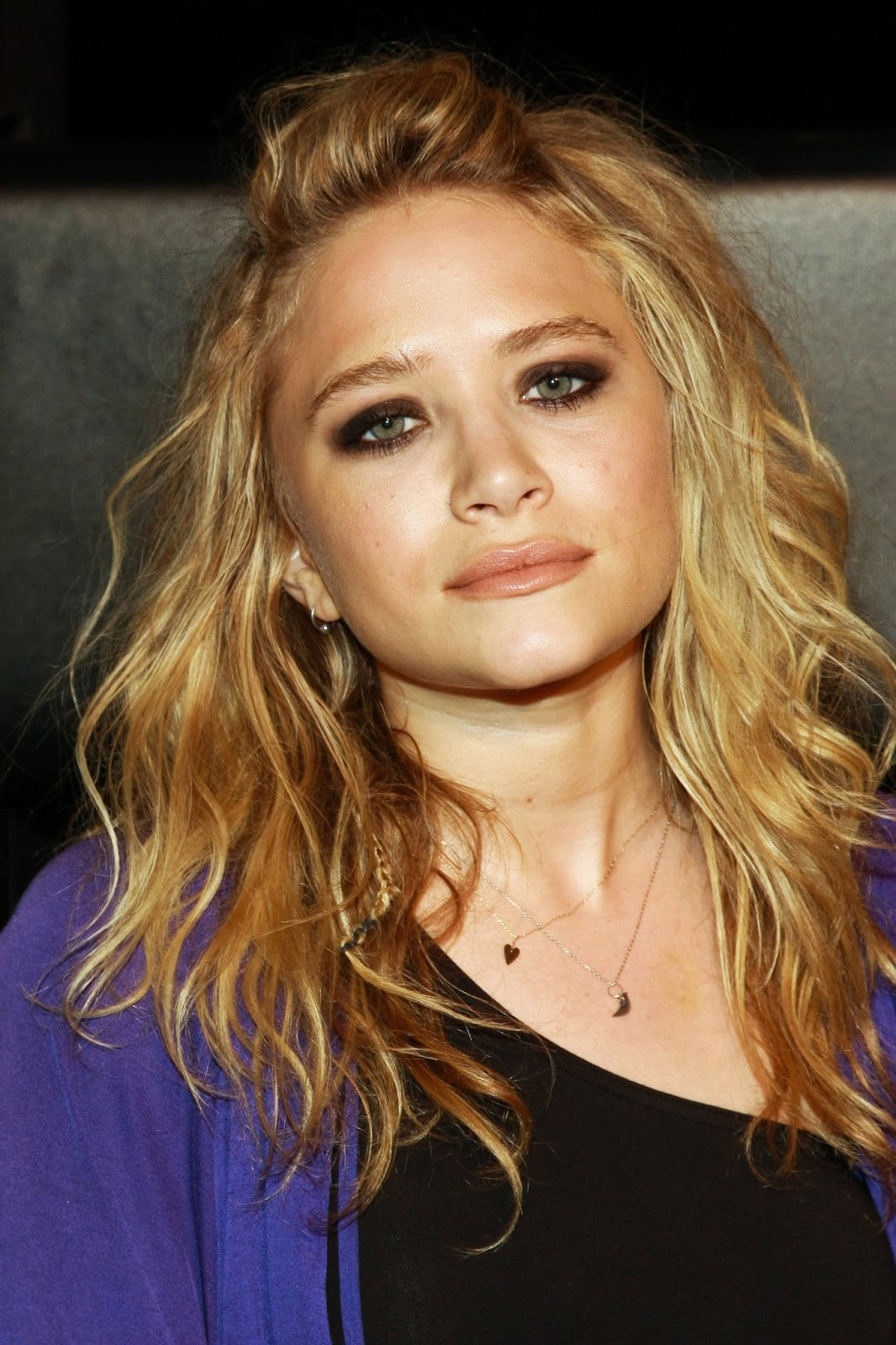 Mary-Kate Olsen | HD Wallpapers (High Definition) | Free Background