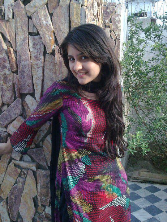 Beautiful Hot And Cute Pakistani Girls Beauty Tips