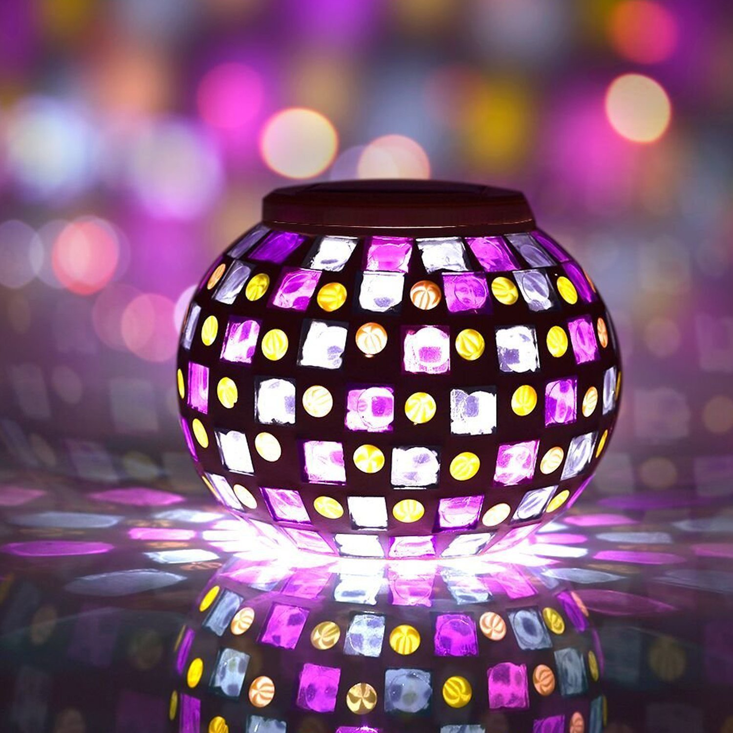 3 Ways to Light Up Your Yard Without Using Electricity