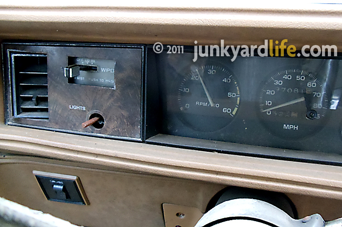 Junkyard Life: Classic Cars, Muscle Cars, Barn finds, Hot rods and part ...