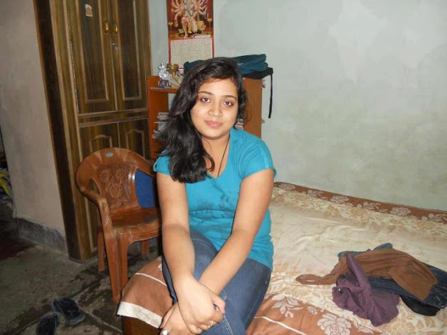 Photo Gallery Hot Indian Girl Photo
