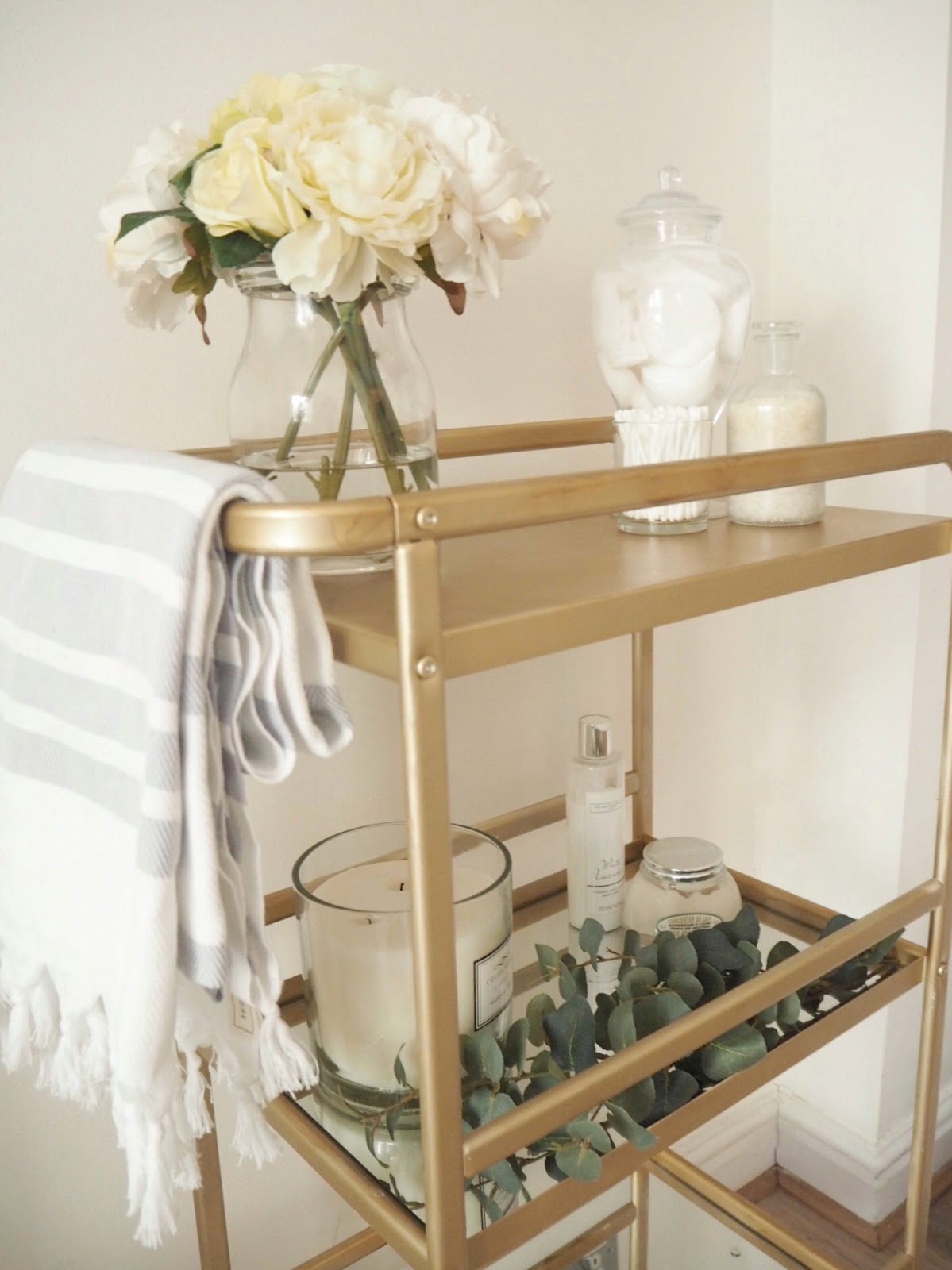 Six different ways to style a bar cart in your home Dove Cottage