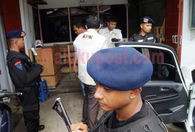 Kantor PT. CMP Diperiksa Petugas KPK - Maluku Post