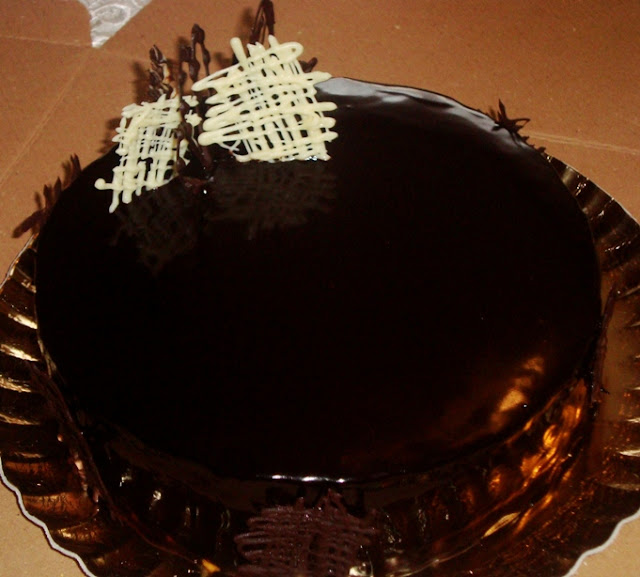 {Mirror Glaze} - Glazura oglinda