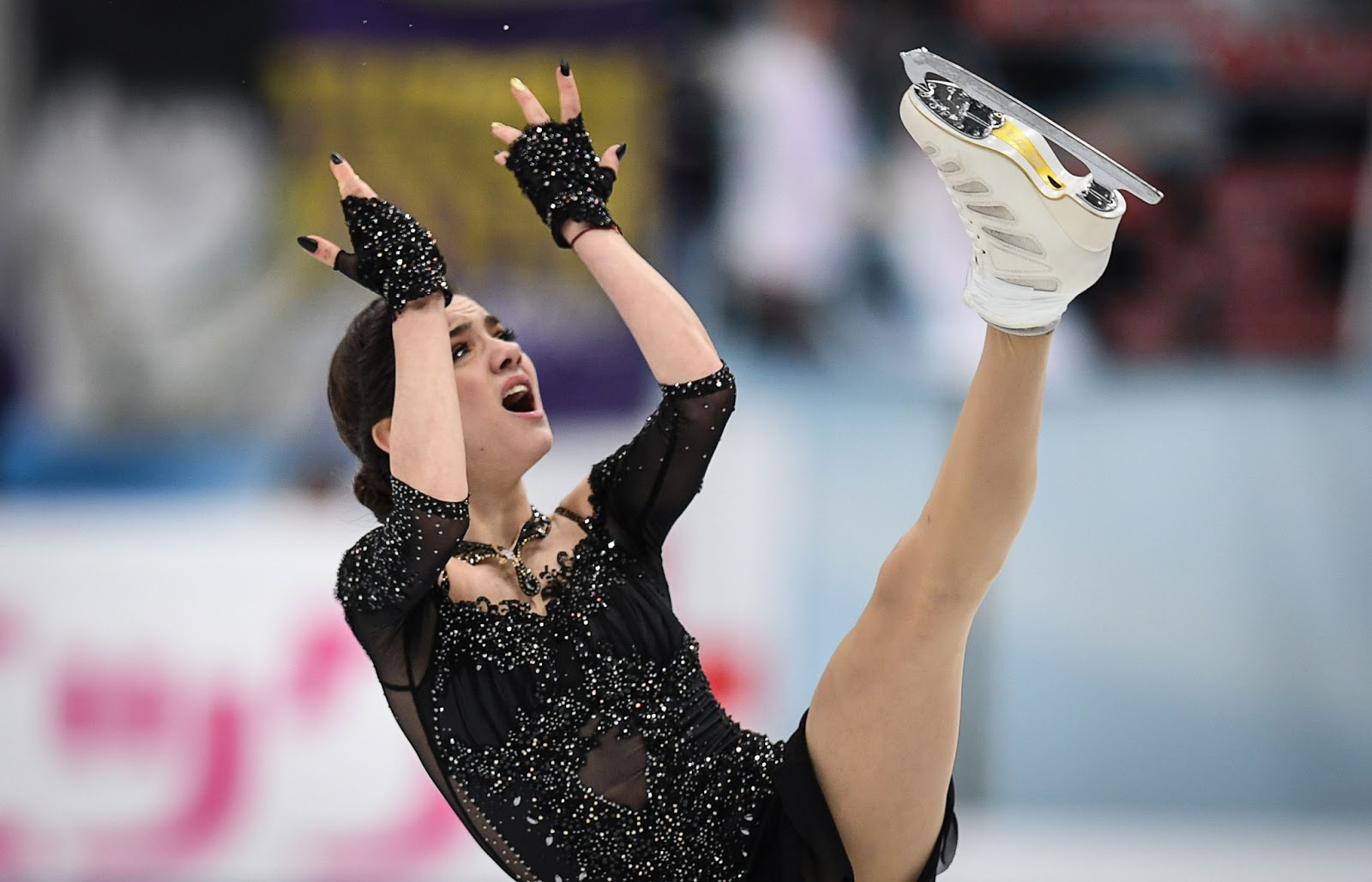 Sexy evgenia medvedeva ladies figure