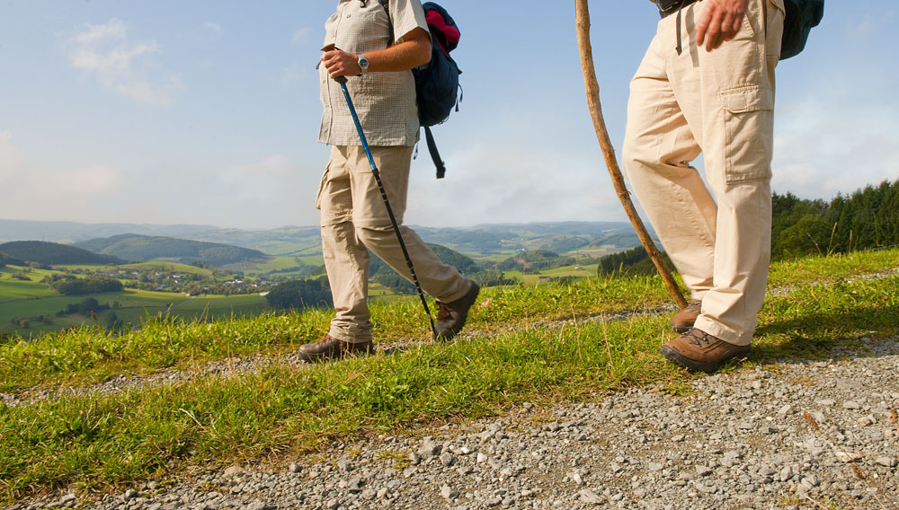 Ein Spaziergang An Der Strandpromenade In Letojanni Auf Sizilien