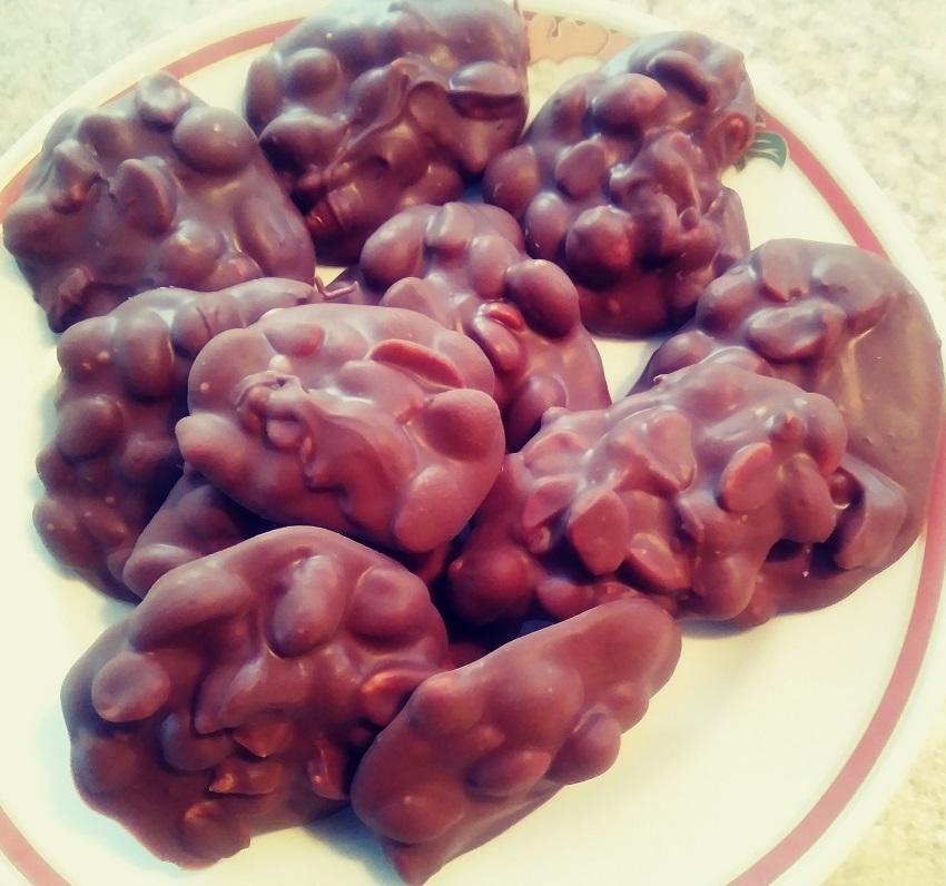 Sam's Place Chocolate Peanut Butter Peanut Clusters