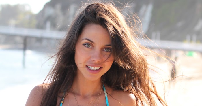 BEACH BOUND - WIN A "VITAMIN A" SWIMSUITwindow pane ideas