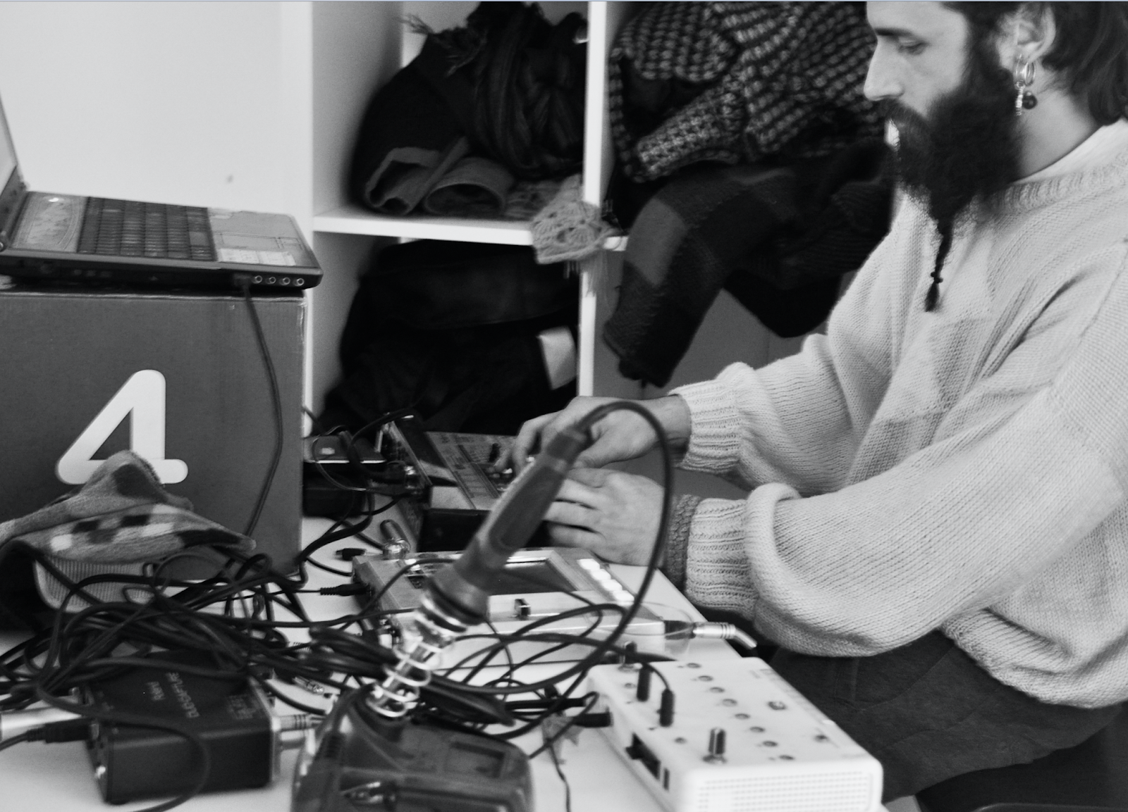 Entre Col Y Col Lechuga Pensamiento Nomada Ilustrado Adrian Alonso Martinez Adrian alonso barona (born april 6, 1994), known as adrian alonso comelon, is a child actor. entre col y col lechuga pensamiento nomada ilustrado