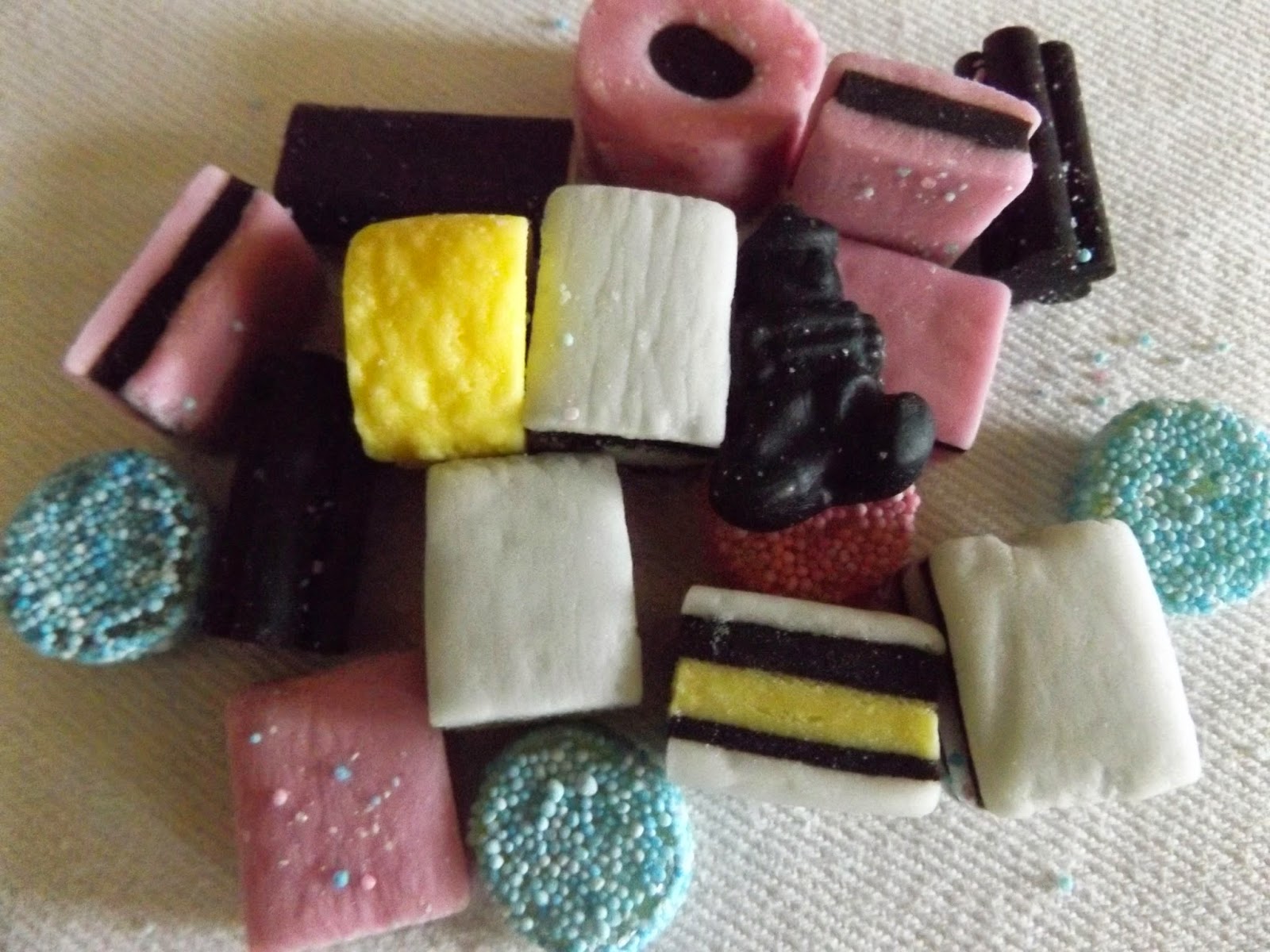 The Cookie Jar Liquorice Allsorts Blanket