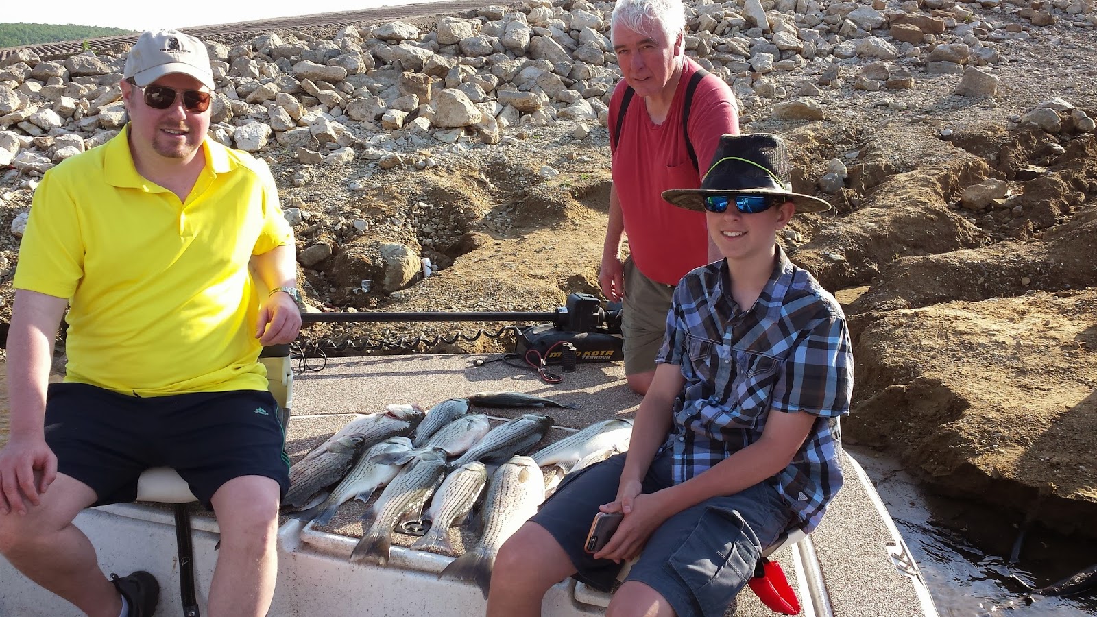 Larry's Hook Line and Sinker Skiatook Lake May 2nd