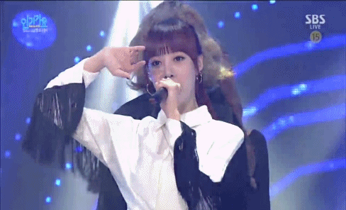 오늘자 인기가요 멜로디데이 의상 | 인스티즈