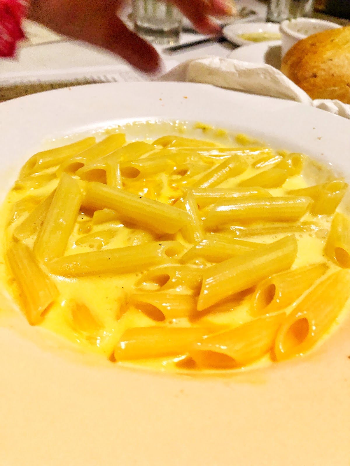 Hawaii Mom Blog Romano's Macaroni Grill