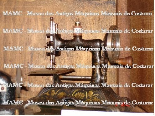 Museu de Antigas Máquinas Manuais de Costurar