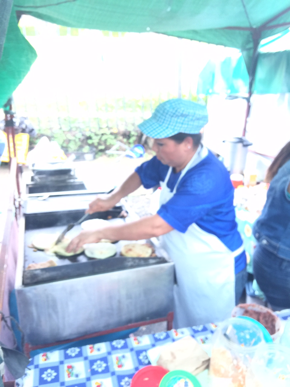 Escazu News Pupusas, una delicatessen del el Salvador, bien sabrosas y