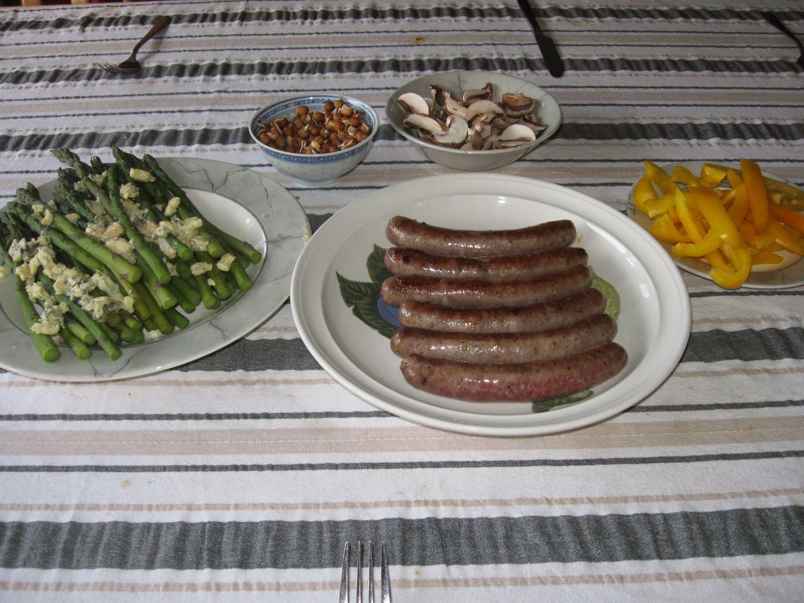 Don's Sausage Blog Champagne, Veal and Truffle Sausages