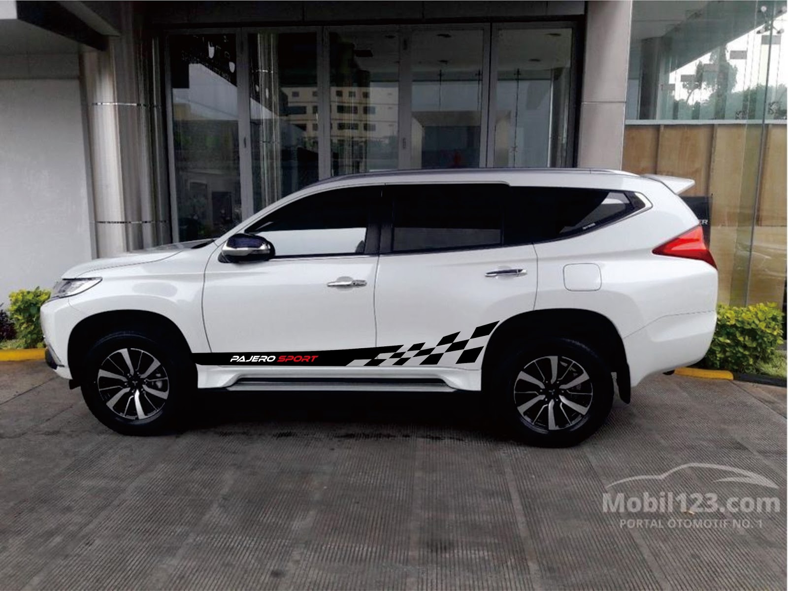 Contoh Gambar Modifikasi Mitsubishi Pajero Sport 2019 Modifbiker