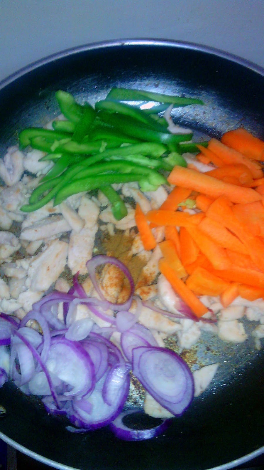 HONEY SOY SAUCE CHICKEN BREAST STIR FRY