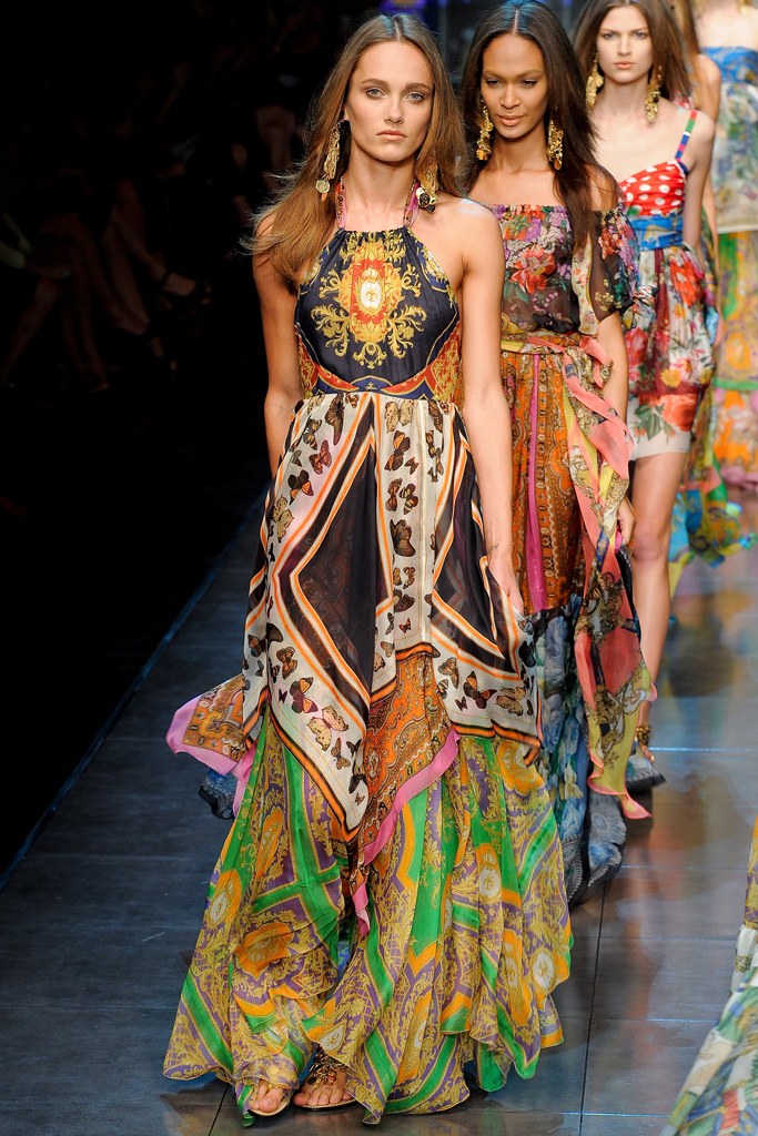 Mom's Turf: Fashion Flashback: D&G Spring 2012 Ready To Wear Collection 2