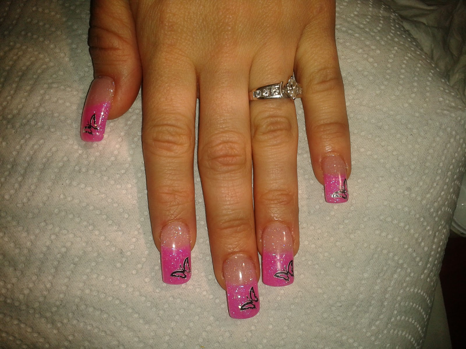 Nails And More: Pink con mariposas