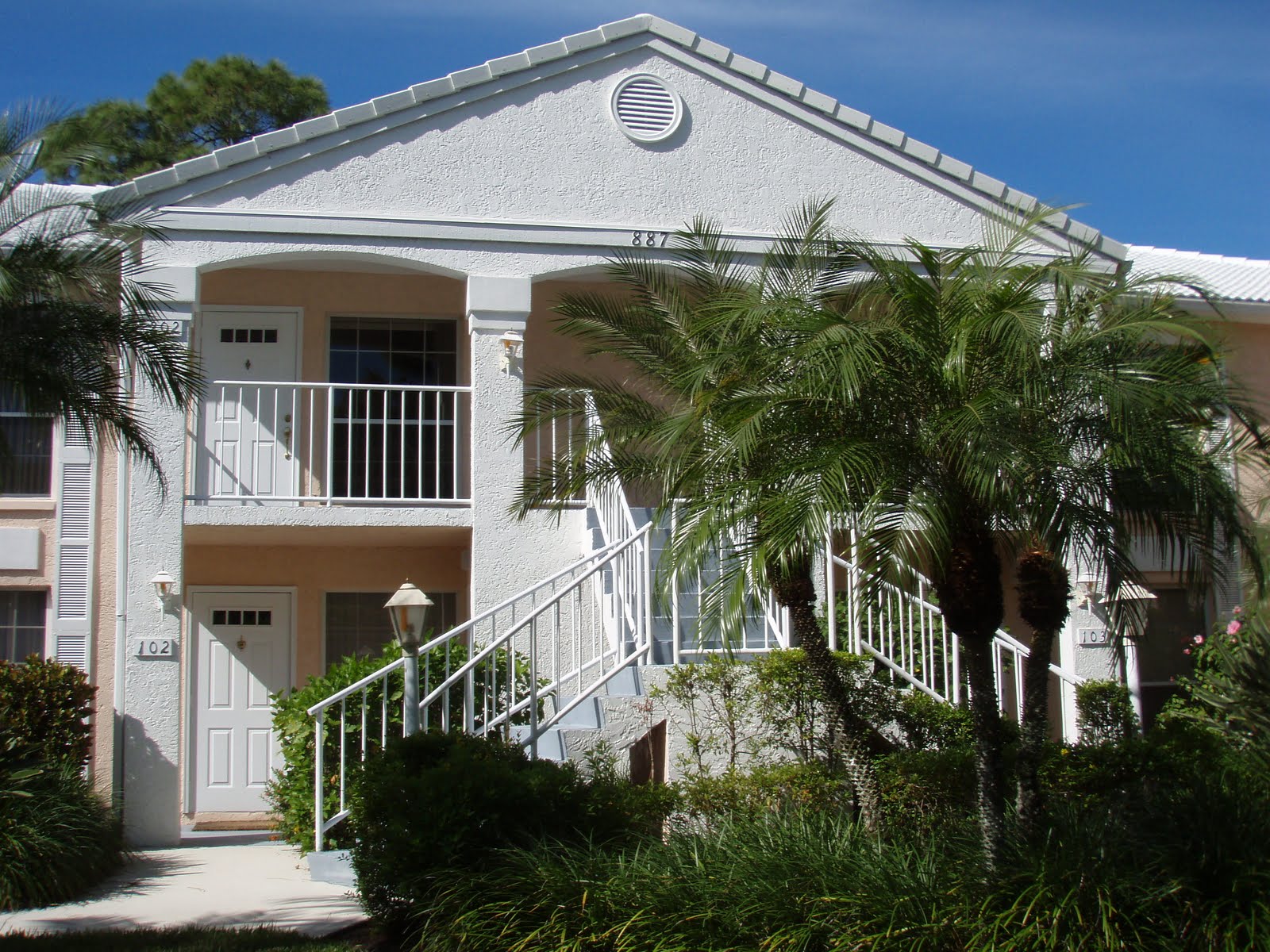 Rent in Naples FL PAVILION CLUB IN NAPLES FLORIDA