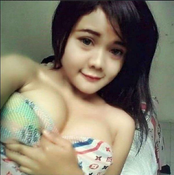 Yuk ...Godain Kita Dong Kak Yuk ...Godain Kita Dong Kak