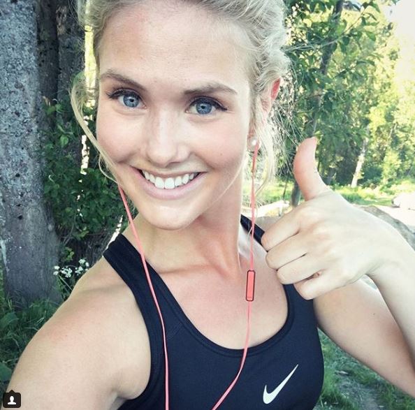 Nackt  Silje Norendal The 25
