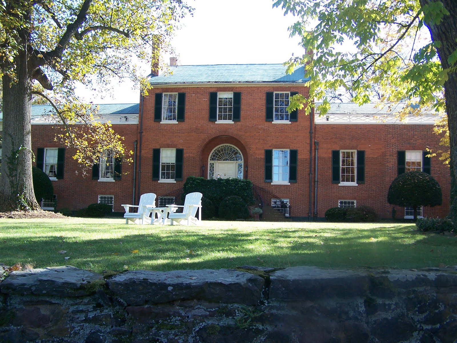 Shenandoah River, Blue Riidge Mountains and Northern Virginia Horse Country President James