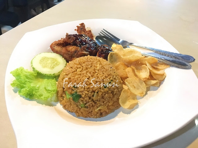 Puas Hati Makan Malam Di Uncle Jai Cafe, Kuah Langkawi