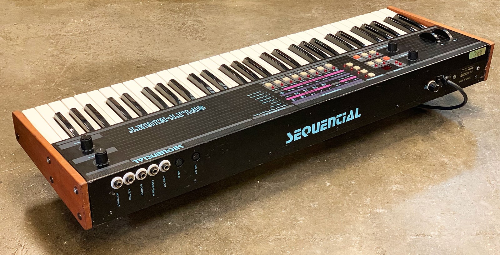 MATRIXSYNTH: Sequential Circuits Split-Eight