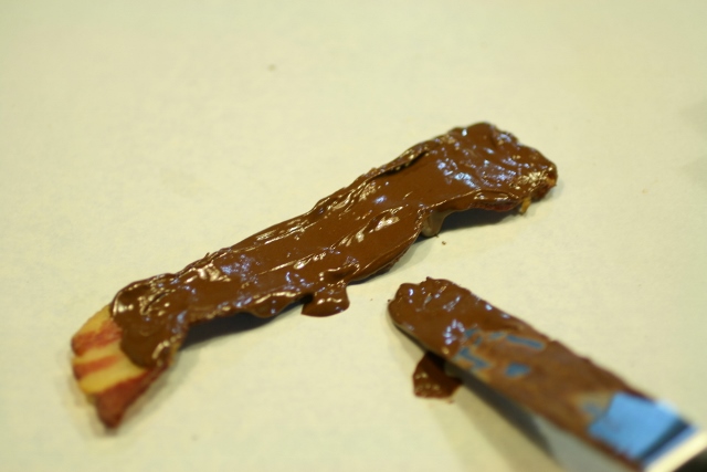 Panceta cubierta en chocolate picante / Chocolate covered bacon Panceta cubierta en chocolate picante / Chocolate covered bacon
