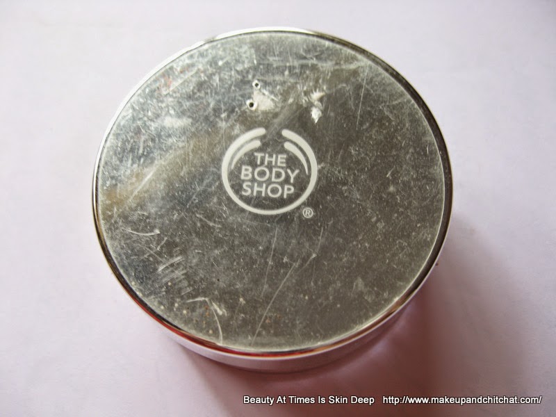 The Body Shop India Loose Face Powder to set foundation