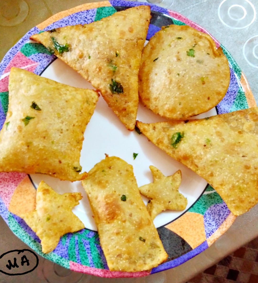 Green Peas Puri/ Matar Ki Puri