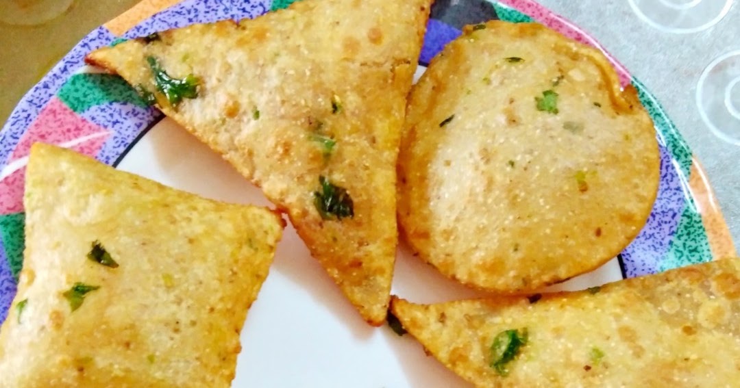 Green Peas Puri/ Matar Ki Puri