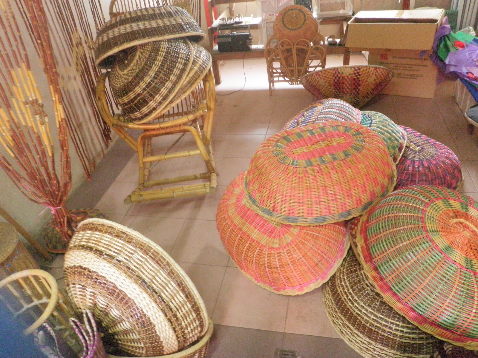 Roots Rattan craft by the roadside Melaka 1May2011