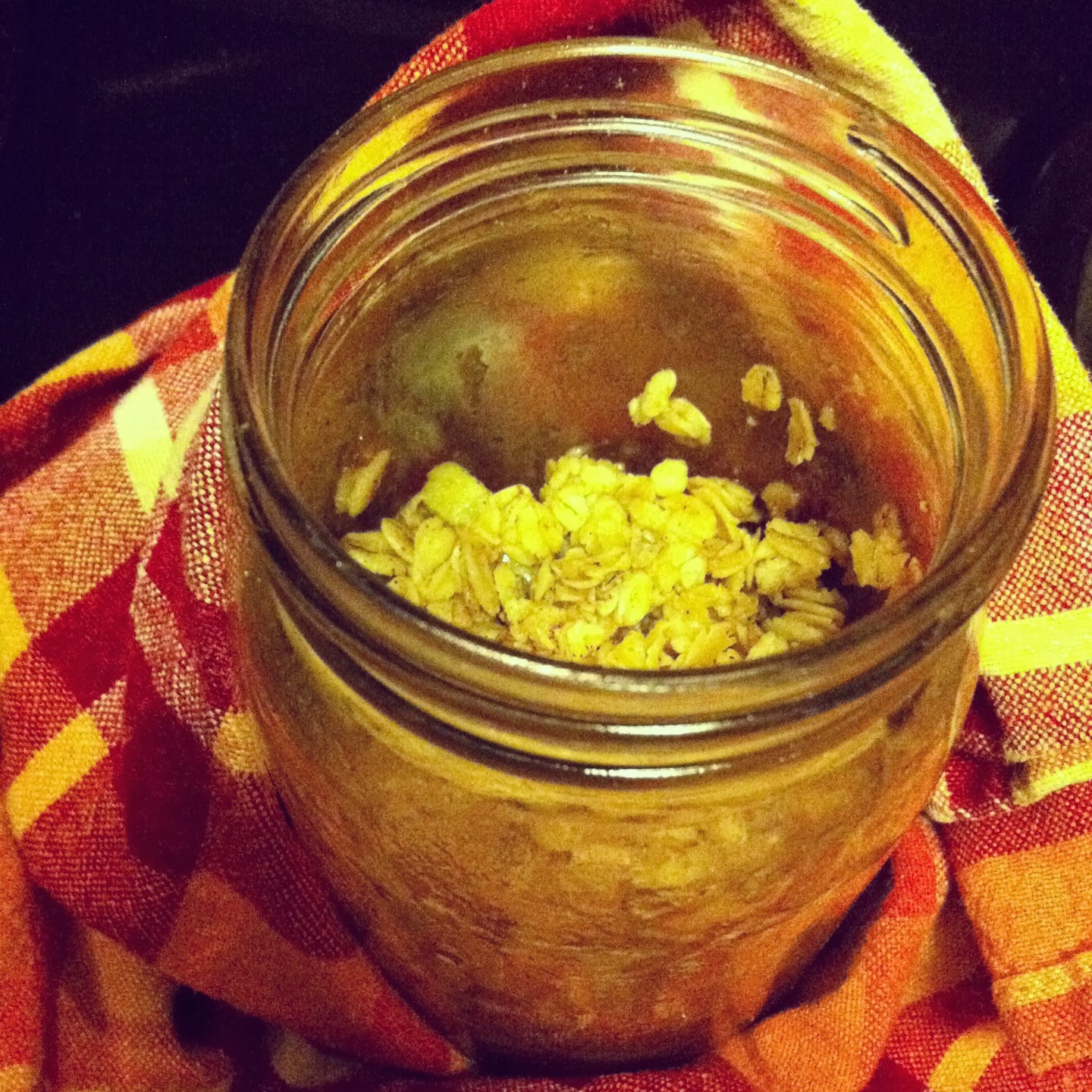 Nalls' Kitchen 2 Minute Mason Jar Apple Crisp