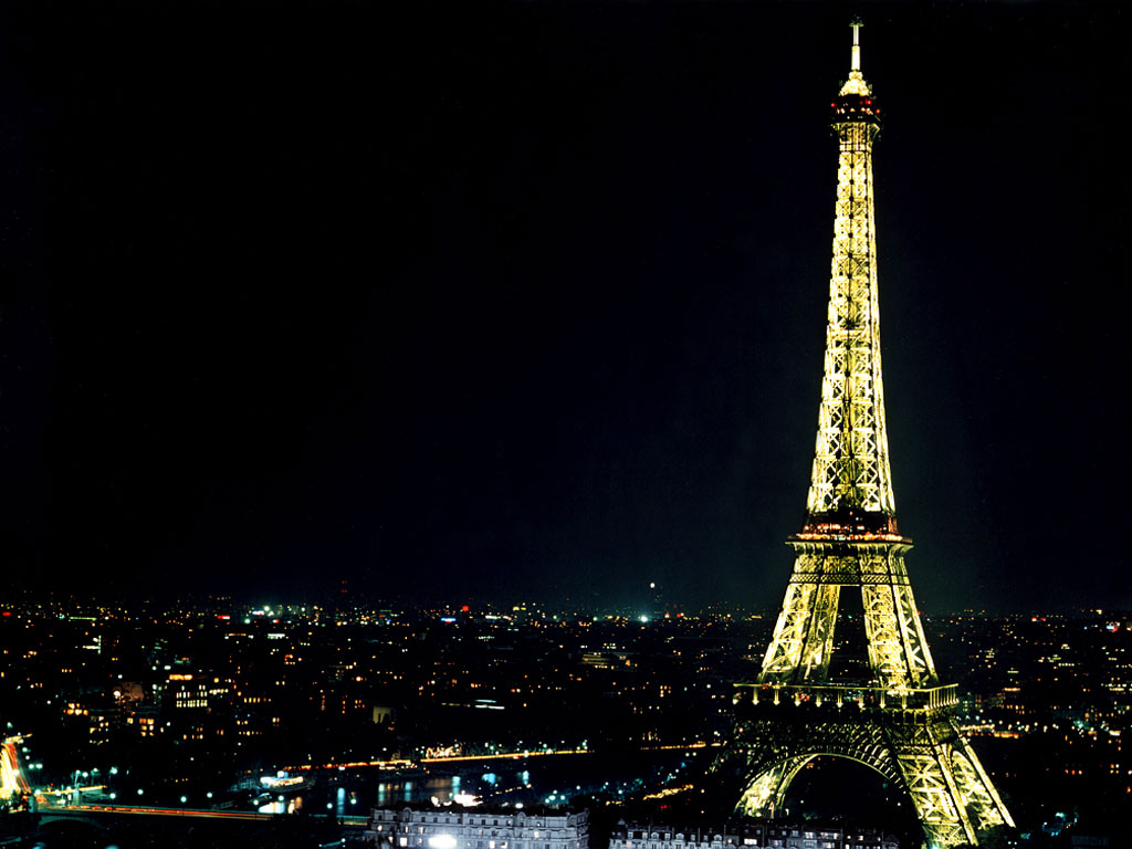 Pin Fransa Paris Eyfel Kulesi Ve Champs Elysees Louvre Ve Bastille 